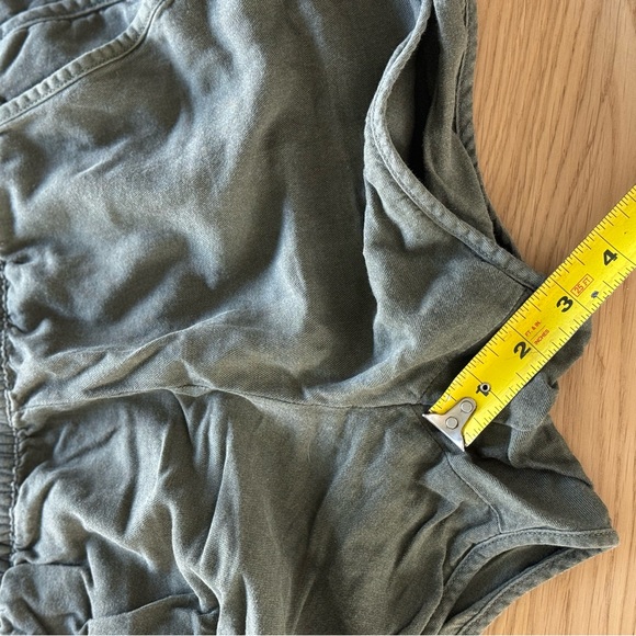 Madewell XXS linen shorts - Picture 9 of 9